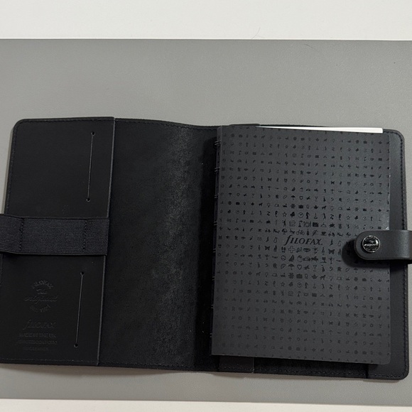 Black Leather Men's Bag - Picture 3 of 8